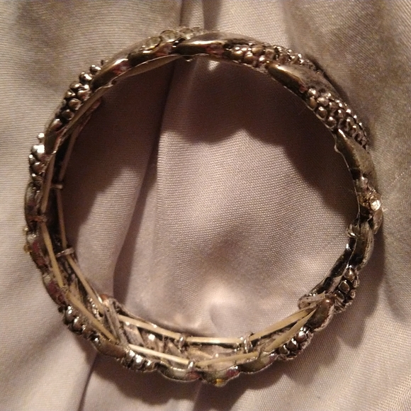 Bracelet - Picture 2 of 2